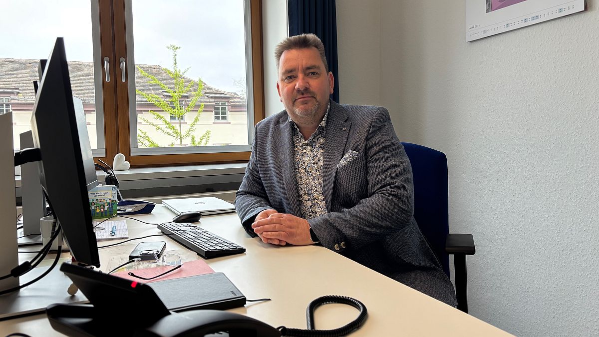 Gekommen, um zu bleiben: Carsten Becker übernimmt Dezernat im Landkreis Holzminden