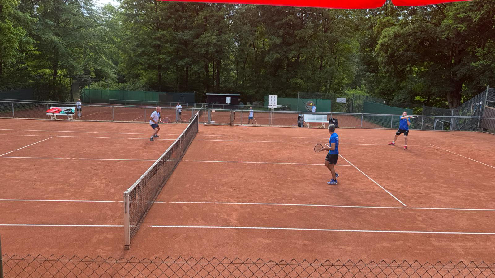 TC Stadtoldendorf feiert klaren 6:0-Heimsieg gegen TSC Fischbeck II und geselligen Tennistag