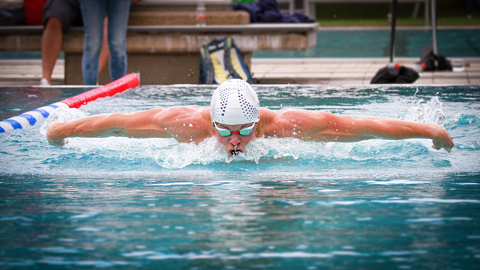 „Swim Cup“ der Wasserfreunde Holzminden erreicht Melderekord und bringt Gastgebern zahlreiche Erfolge