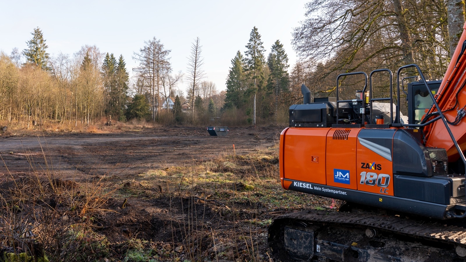 Nach Panzerfaust-Fund und Sprengung: Wie es auf der Baustelle für das Feuerwehrgerätehaus in Neuhaus weitergeht