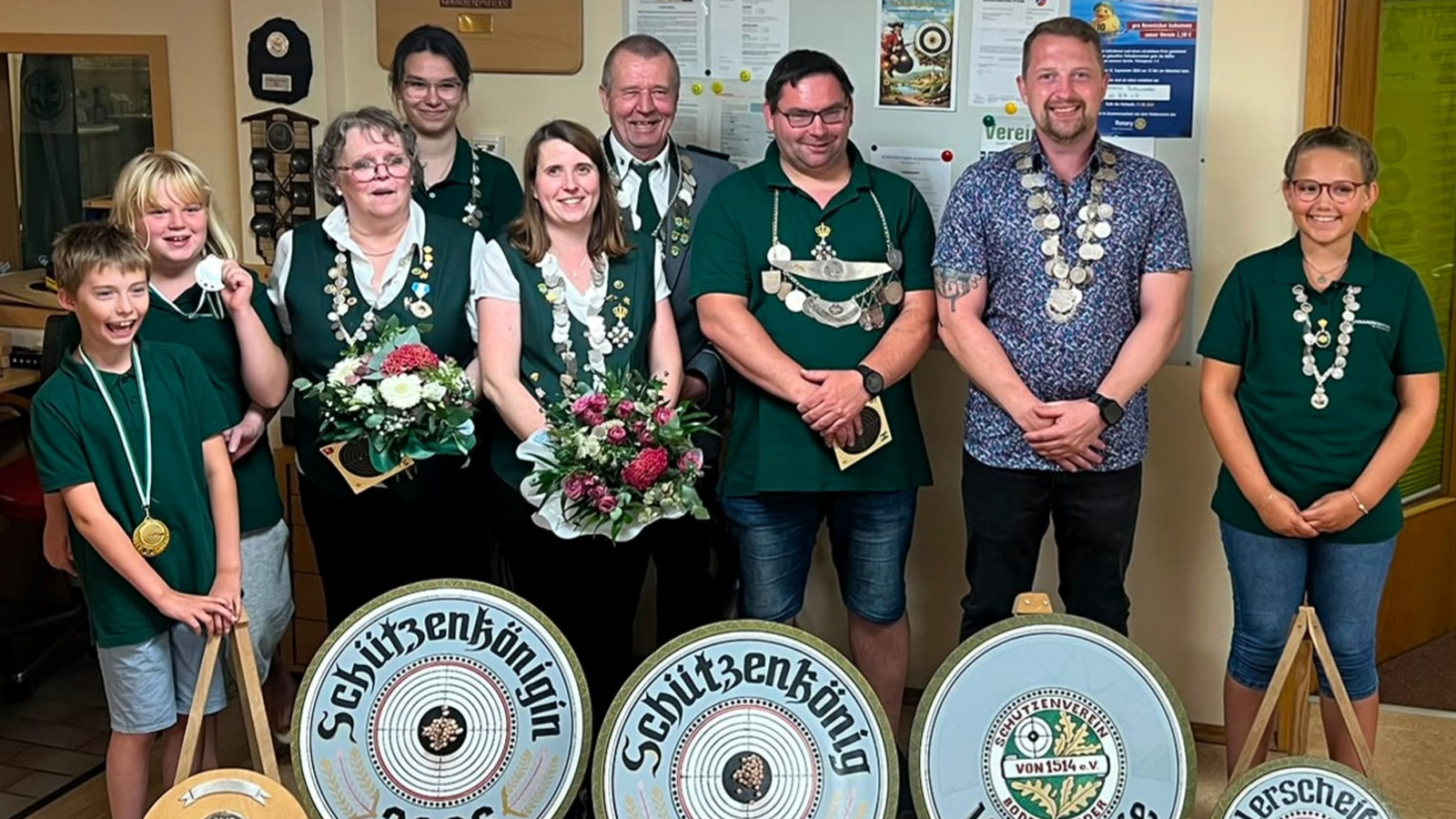 Schützenverein Bodenwerder kürt beim Königs- und Volkskönigsschießen sein neues Königshaus