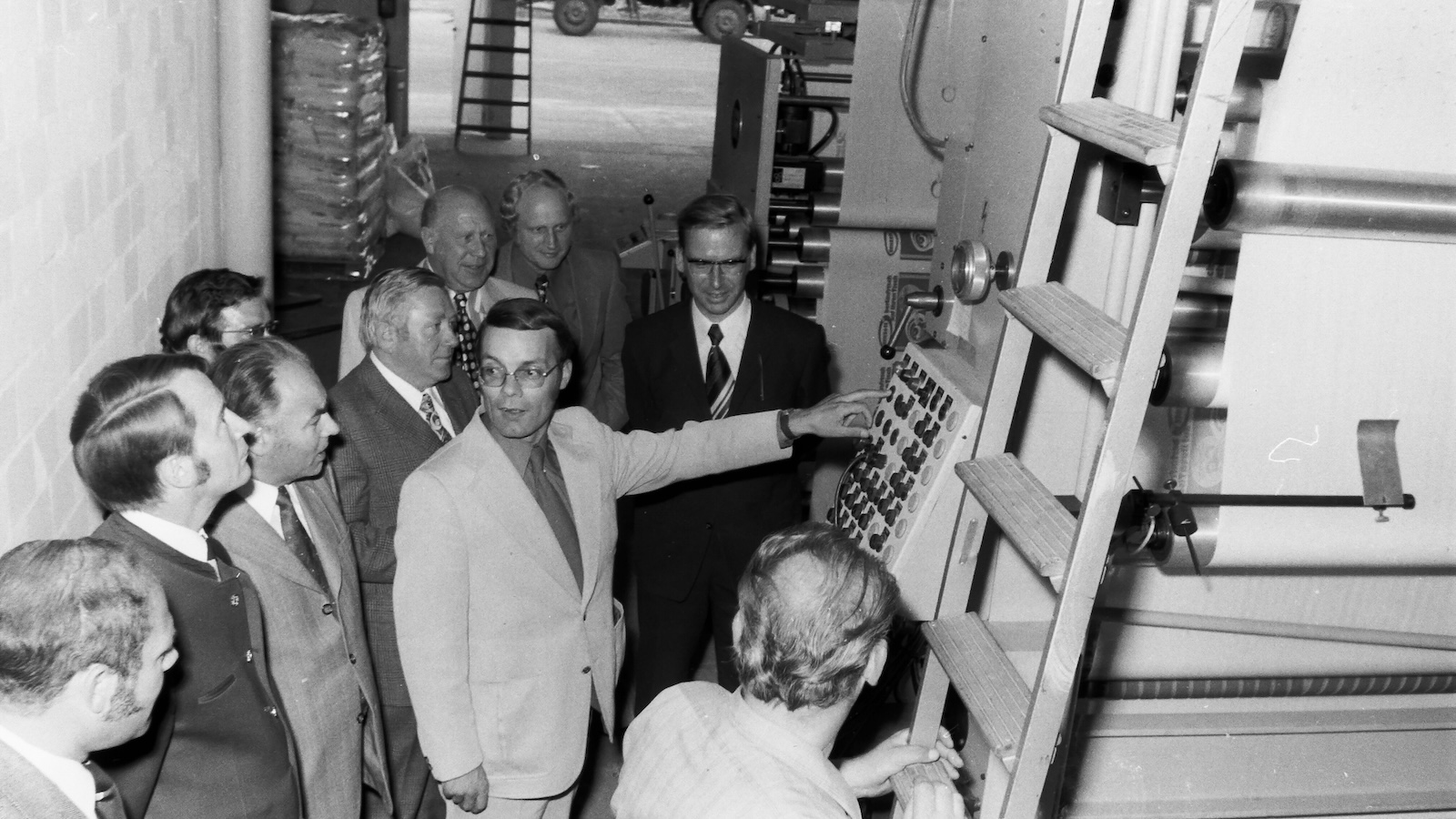 Hansestadt Warburg gratuliert Dr. Heribert Schlinker zum 90. Geburtstag