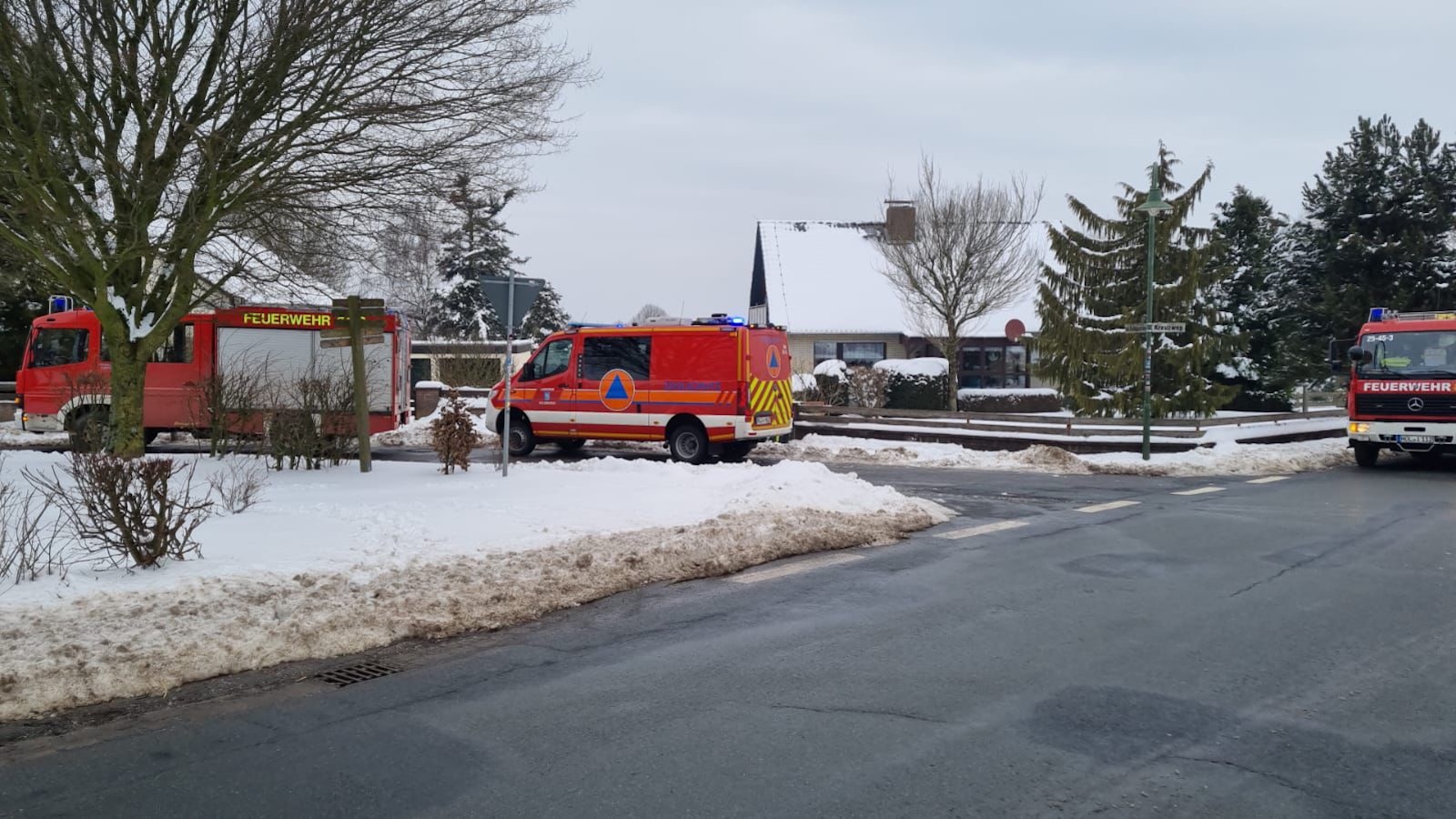 Heizungsdefekt sorgt für Feuerwehreinsatz in Lichtenhagen – Rauchentwicklung im Heizungsraum